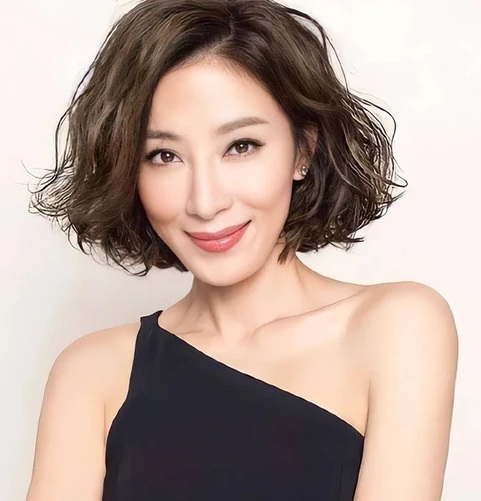 Tavia Yeung